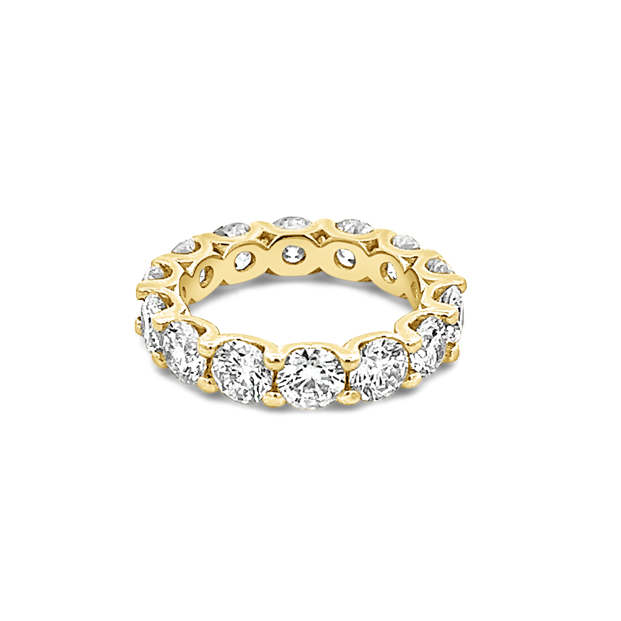 CIRCLE OF LOVE ETERNITY BAND